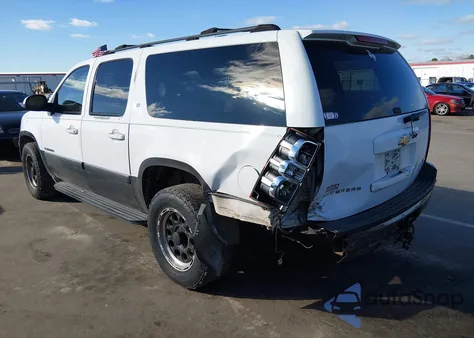 2007 Chevrolet Suburban 1500 Lt z USA, uszkodzony, nr VIN 1GNFK16327J185272